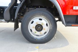 新创客&nbsp;载货车底盘                                                图片