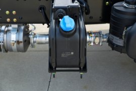 新创客&nbsp;载货车底盘                                                图片