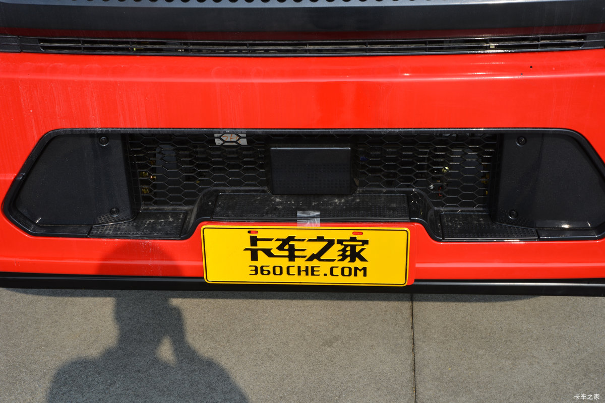 ʮͨ  6.2L 270 6X2 ʿ10 6.8жۣ                                                