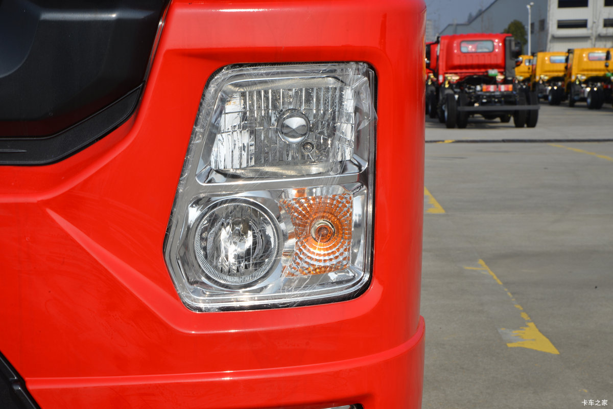 ʮͨ  6.2L 270 6X2 ʿ10 6.8жۣ                                                