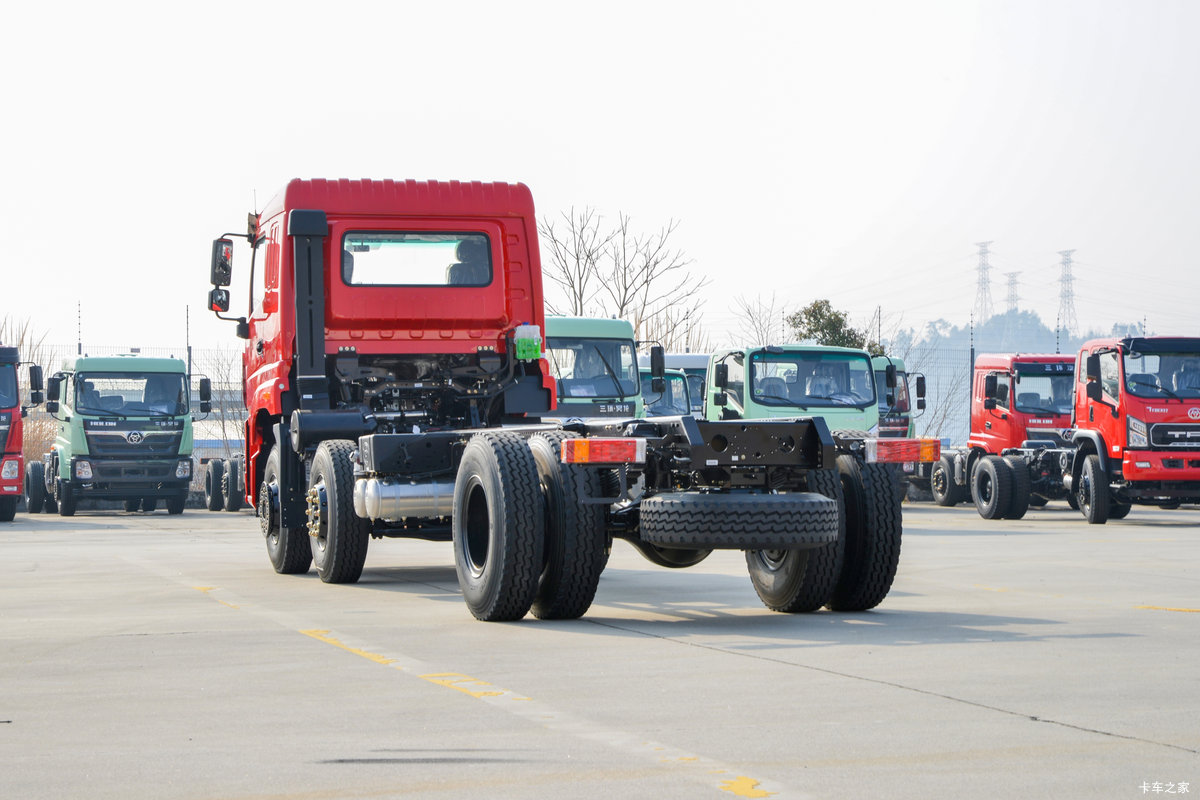 ʮͨ  6.2L 270 6X2 ʿ10 6.8жۣ                                                