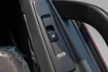 ʮͨ  6.2L 270 6X4 ʿ10 5.2жͼƬ