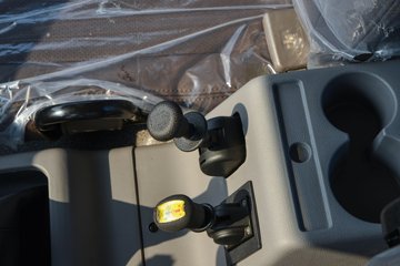 ʮͨ  6.2L 270 6X4 ʿ10 5.2жͼƬ