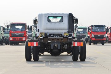 新创客&nbsp;高空作业车外观图片