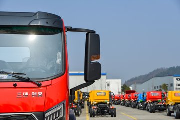 ʮͨ ´ 4.3L 240 4X2 ʿ10 4жͼƬ