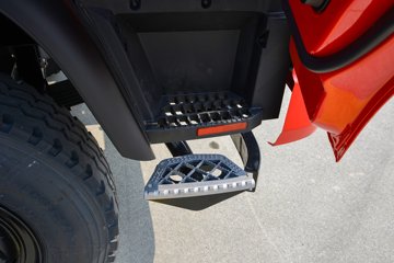 ����ʮͨ �´��� 4.3L���� 240���� 4X2 ��ʿ��10�� 4����ж��ͼƬ