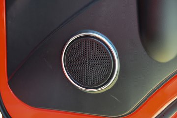 ����ʮͨ �´��� 4.3L���� 240���� 4X2 ��ʿ��10�� 4����ж��ͼƬ