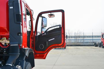 ����ʮͨ �´��� 4.3L���� 240���� 4X2 ��ʿ��10�� 4����ж��ͼƬ