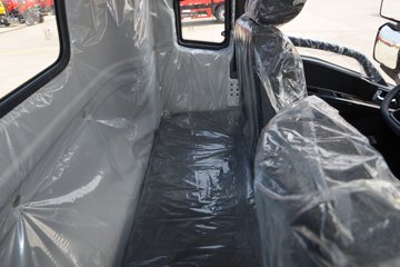 ����ʮͨ �´��� 4.3L���� 240���� 4X2 ��ʿ��10�� 4����ж��ͼƬ