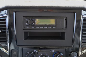 ����ʮͨ �´��� 4.3L���� 240���� 4X2 ��ʿ��10�� 4����ж��ͼƬ