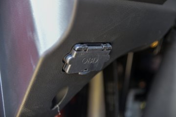 ����ʮͨ �´��� 4.3L���� 240���� 4X2 ��ʿ��10�� 4����ж��ͼƬ