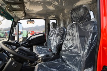 ����ʮͨ �´��� 4.3L���� 240���� 4X2 ��ʿ��10�� 4����ж��ͼƬ