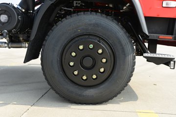 ����ʮͨ �´��� 4.3L���� 240���� 4X2 ��ʿ��10�� 4����ж��ͼƬ