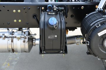 ����ʮͨ �´��� 4.3L���� 240���� 4X2 ��ʿ��10�� 4����ж��ͼƬ