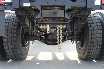 ����ʮͨ �´��� 4.3L���� 240���� 4X2 ��ʿ��10�� 4����ж��ͼƬ