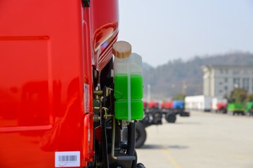 ����ʮͨ �´��� 4.3L���� 240���� 4X2 ��ʿ��10�� 4����ж��ͼƬ