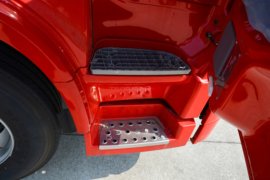 昊龙&nbsp;载货车驾驶室                                               图片