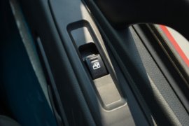 昊龙&nbsp;载货车驾驶室                                               图片