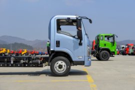 小芈&nbsp;电动载货车外观图片