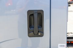 三环十通 小芈 4.5T 4.15米单排纯电动厢式轻卡81.87kWh