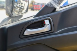 小芈&nbsp;电动载货车驾驶室图片