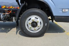三环十通 小芈 4.5T 4.15米单排纯电动厢式轻卡81.87kWh