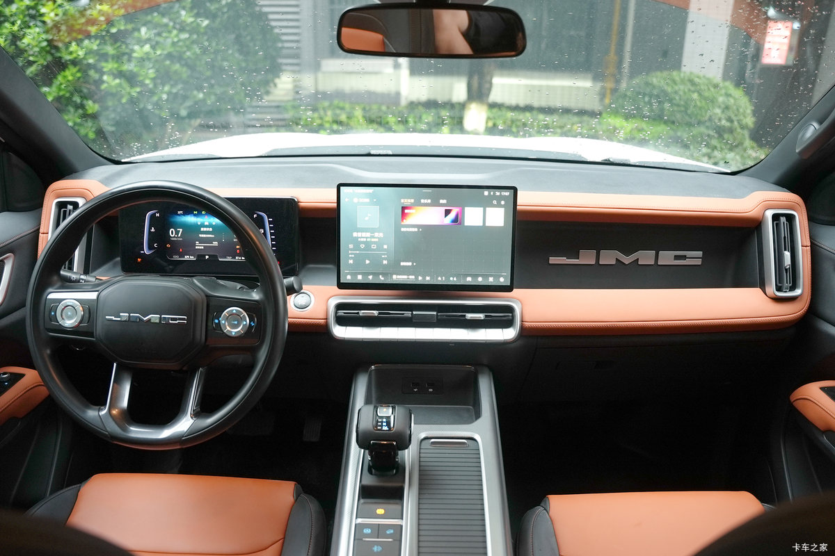 ����ȫ���� 2.5T���� 167���� �����ֶ� ����˫��Ƥ����ʻ��                                               