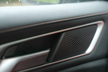 ����ȫ���� 2.5T���� 167���� �����ֶ� ƽ�׻��䳤��˫��Ƥ��ͼƬ