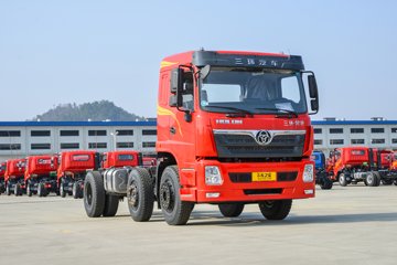 三环十通 昊龙 4.3L柴油 240马力 6X2 法士特10档 6.8米自卸车