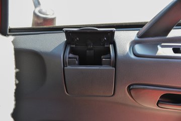 ʮͨ  4.3L 240 6X2 ʿ10 6.8жͼƬ
