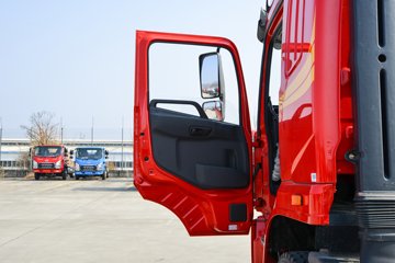 ʮͨ  4.3L 240 6X2 ʿ10 6.8жͼƬ