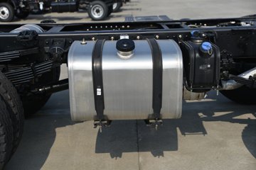 ʮͨ  4.3L 240 6X2 ʿ10 6.8жͼƬ