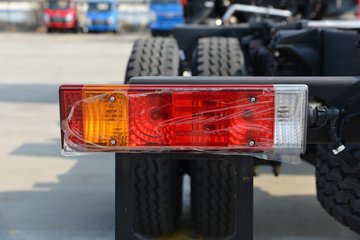 ʮͨ  4.3L 240 6X2 ʿ10 6.8жͼƬ
