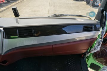ʮͨ 6.2L 200 4X2 ʿ8 4.2Űж()ͼƬ