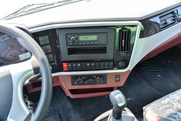 ʮͨ 6.2L 200 4X2 ʿ8 4.2Űж()ͼƬ