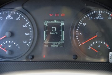 ʮͨ 6.2L 200 4X2 ʿ8 4.2Űж()ͼƬ