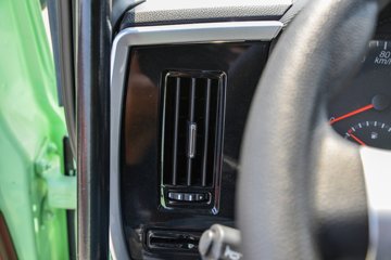 ʮͨ 6.2L 200 4X2 ʿ8 4.2Űж()ͼƬ