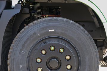 ʮͨ 6.2L 200 4X2 ʿ8 4.2Űж()ͼƬ