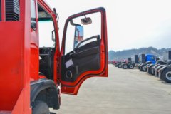 三环十通 创客 200马力 4X2 平板运输车