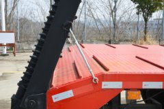 三环十通 创客 200马力 4X2 平板运输车