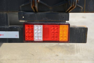 ʮͨ 180 4X2 ƽ䳵ͼƬ