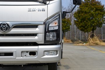 ����ʮͨ ���� ������ 4.5T 4X2 4�׵��Ų��ʽ���̻�϶�����س�ͼƬ