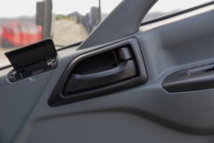 三环十通 创客 豪华版 4.5T 4X2 4米单排插电式增程混合动力冷藏车