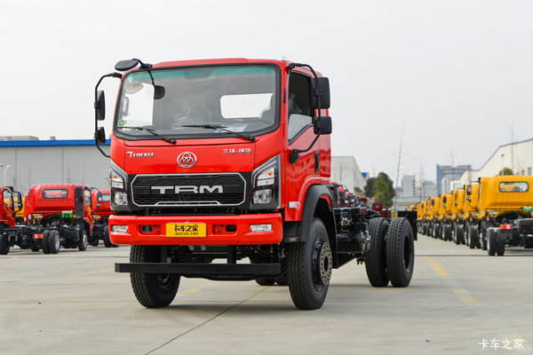 三环十通新创客 200马力 4x2 排半随车起重运输车