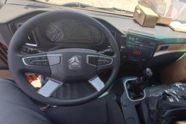 V系&nbsp;载货车驾驶室                                               图片