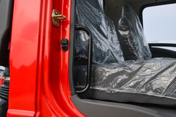 ����ʮͨ �´��� 200���� 4X4 4.5��ԽҰ��ж��ͼƬ