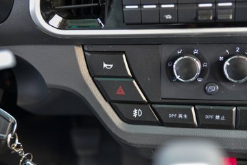 ����ʮͨ �´��� 200���� 4X4 4.5��ԽҰ��ж��ͼƬ