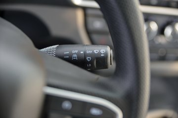 ����ʮͨ �´��� 200���� 4X4 4.5��ԽҰ��ж��ͼƬ