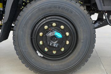 ����ʮͨ �´��� 200���� 4X4 4.5��ԽҰ��ж��ͼƬ