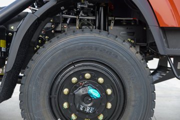 ����ʮͨ �´��� 200���� 4X4 4.5��ԽҰ��ж��ͼƬ